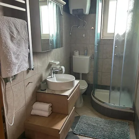 Tena Appartement *