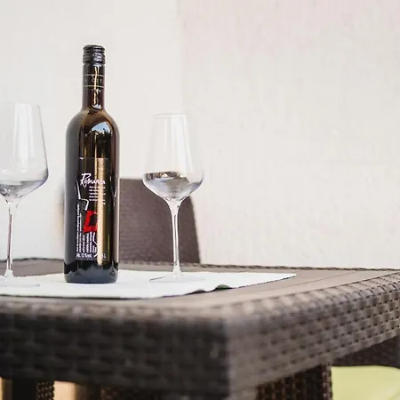 Tena Apartment Selce