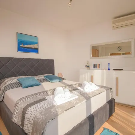 Tena Apartment *