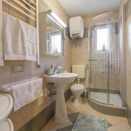 Tena Apartment Selce