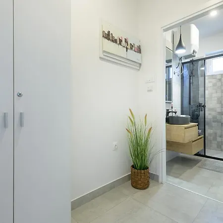 Tena Apartment