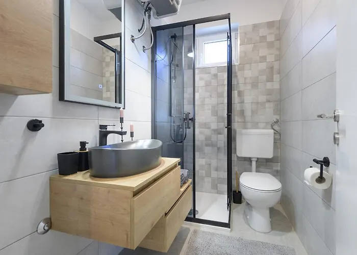 Apartman Tena *